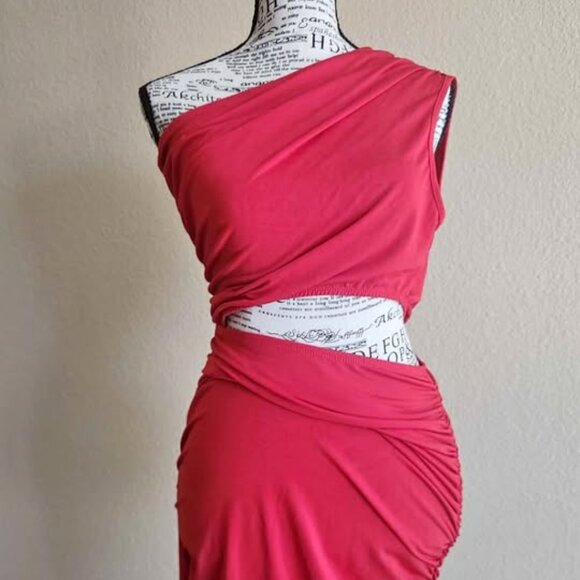 Red one shoulder cut open dress - Picture 1 of 3